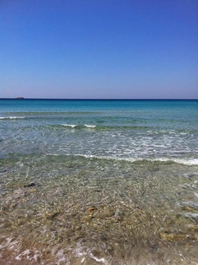Casa Direttamente Sul Mare 1 Villa Marina di Mancaversa Luaran gambar