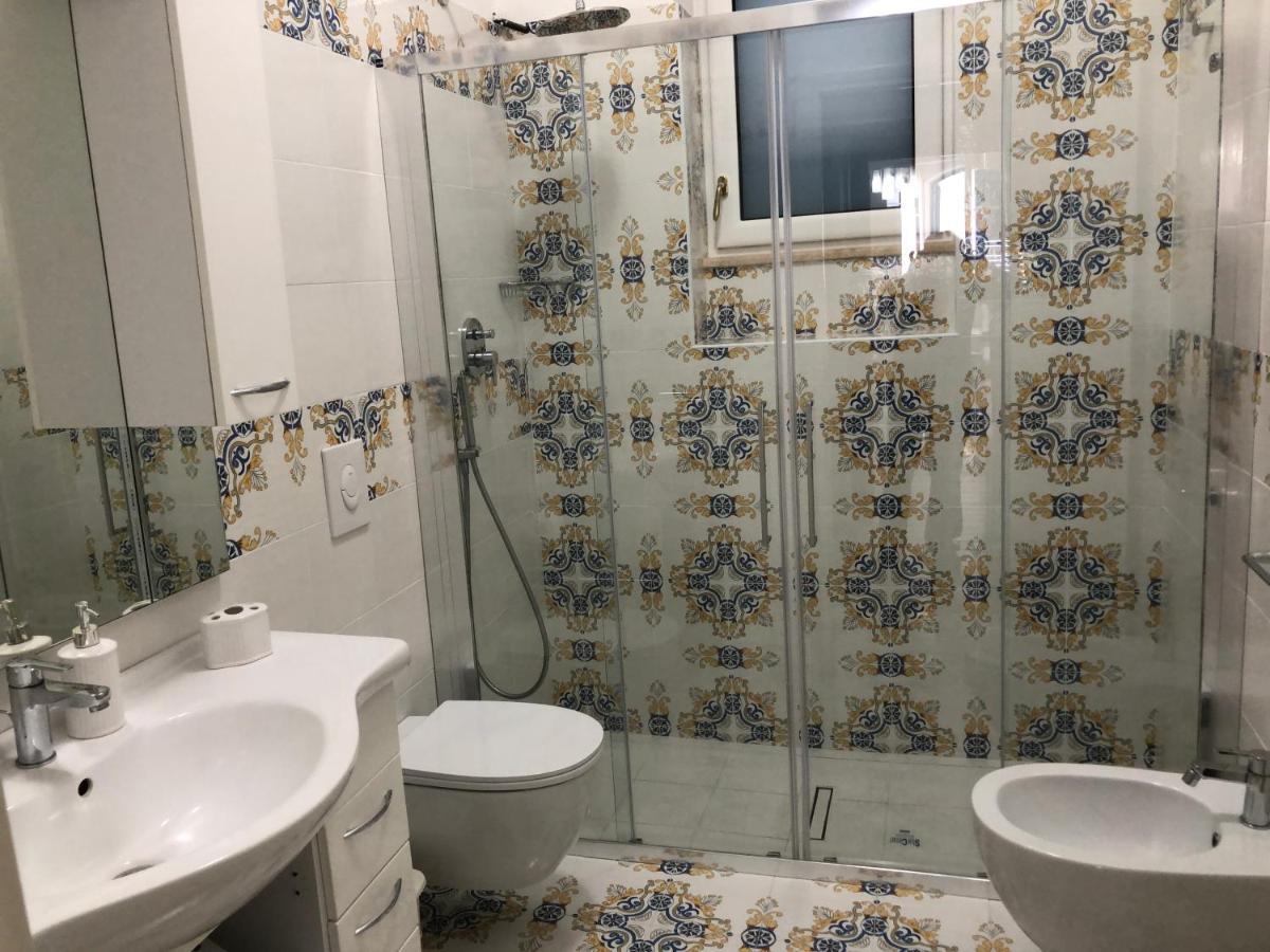 Casa Direttamente Sul Mare 1 Villa Marina di Mancaversa Luaran gambar