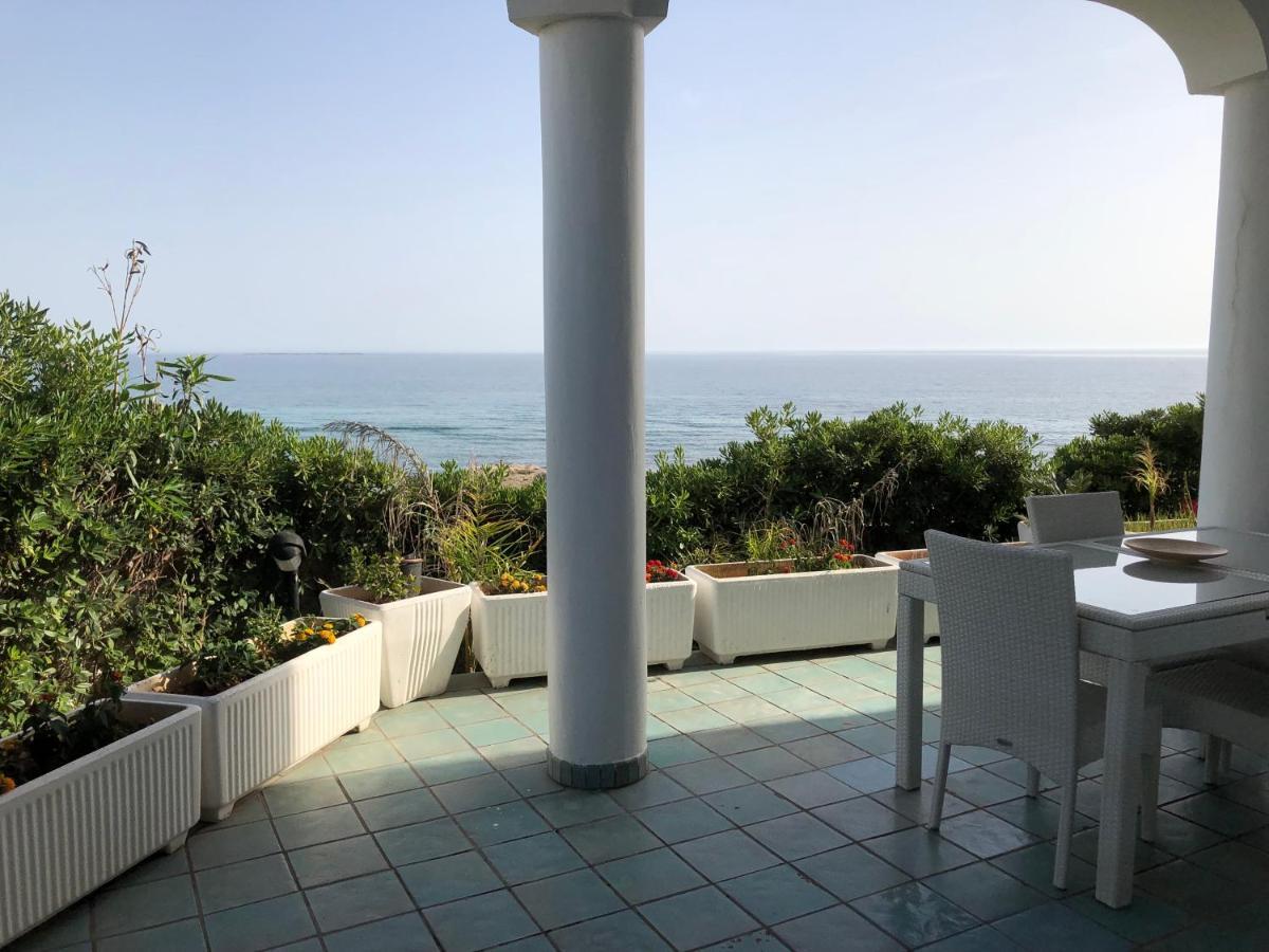 Casa Direttamente Sul Mare 1 Villa Marina di Mancaversa Luaran gambar