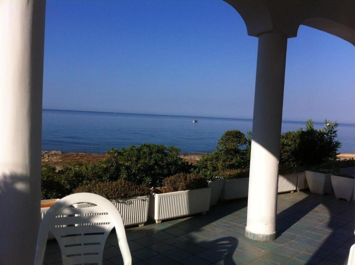 Casa Direttamente Sul Mare 1 Villa Marina di Mancaversa Luaran gambar