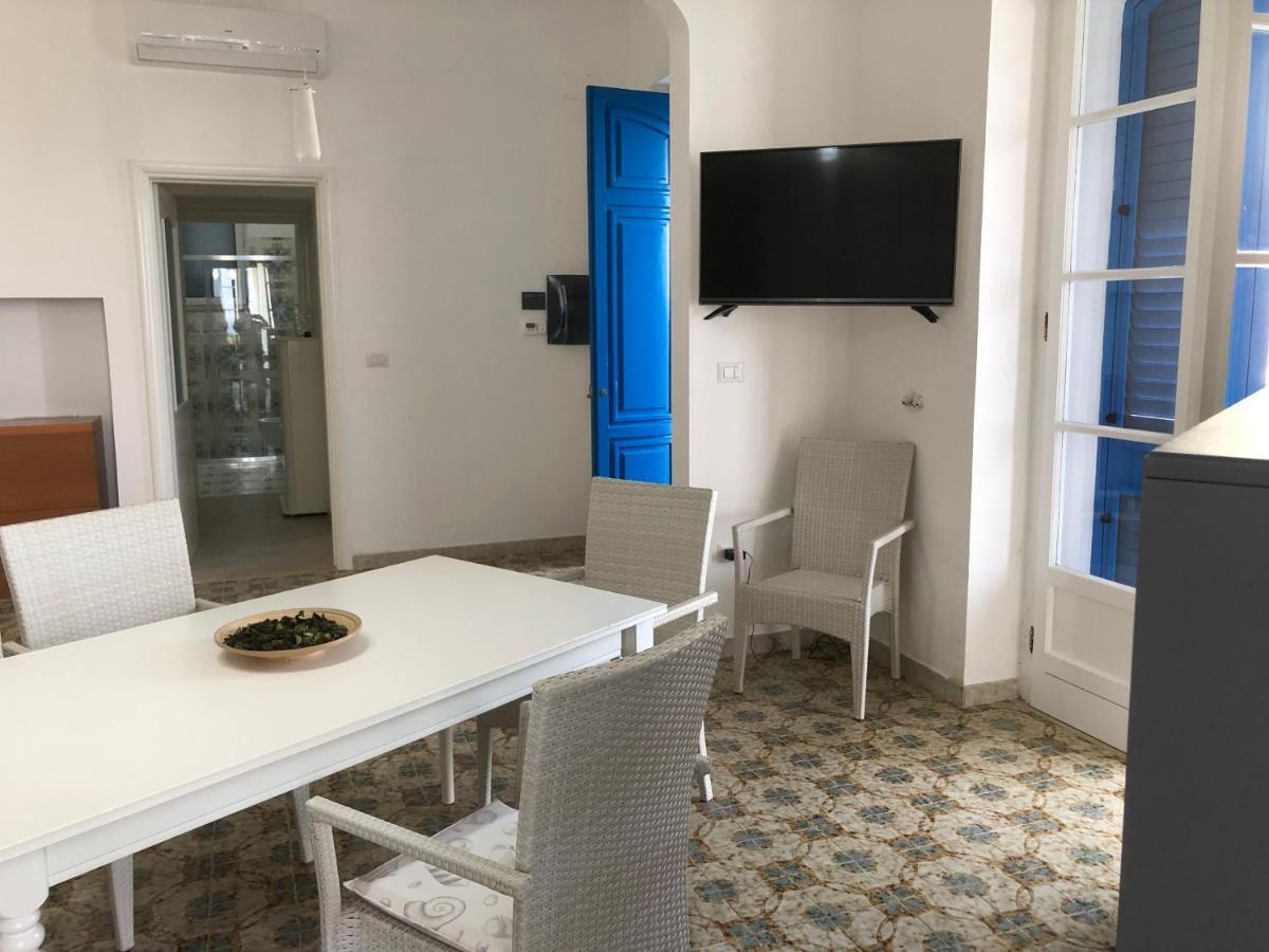 Casa Direttamente Sul Mare 1 Villa Marina di Mancaversa Luaran gambar
